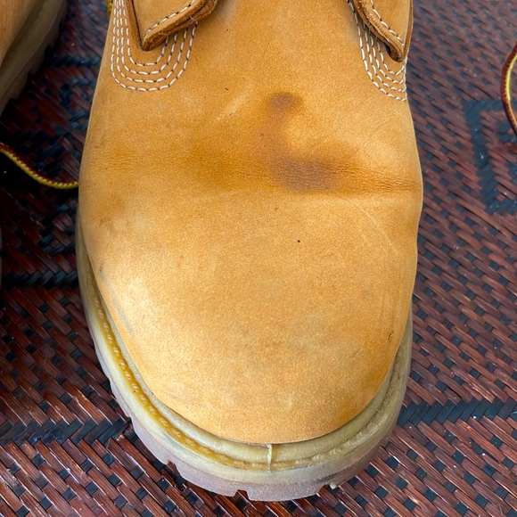 Timberland Classic Boots - Picture 5 of 8